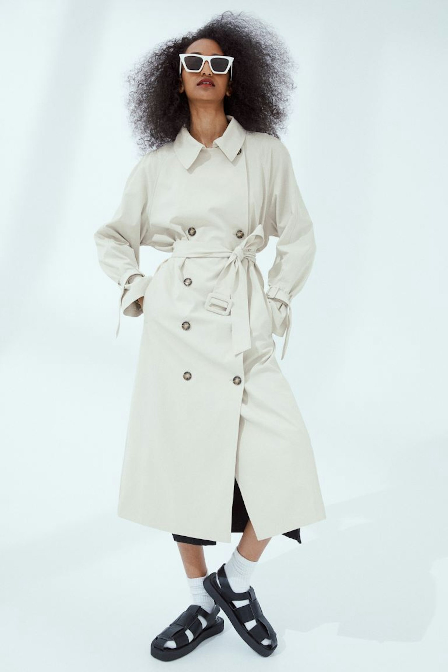Tuesday – H&M, Trenchcoat, £39.99