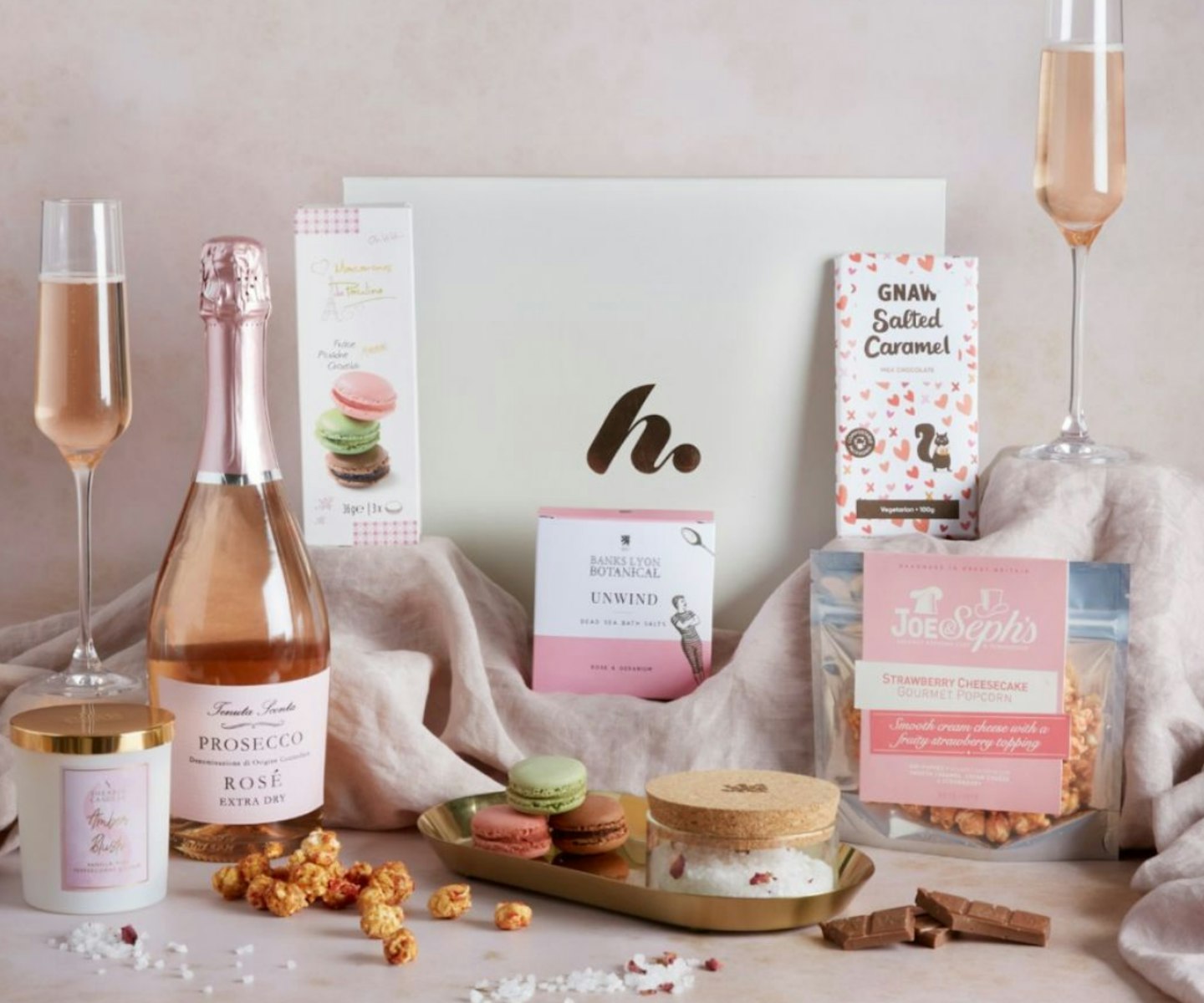 mother's day pamper hamper