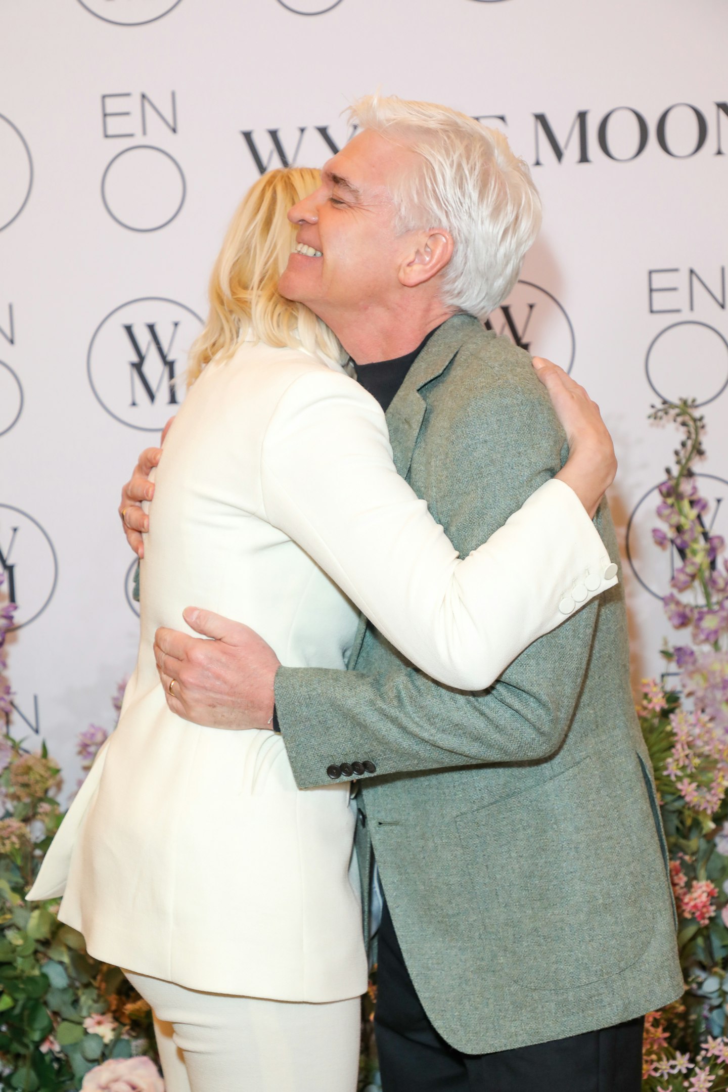 Holly Willoughby Phillip Schofield Eamonn Holmes feud