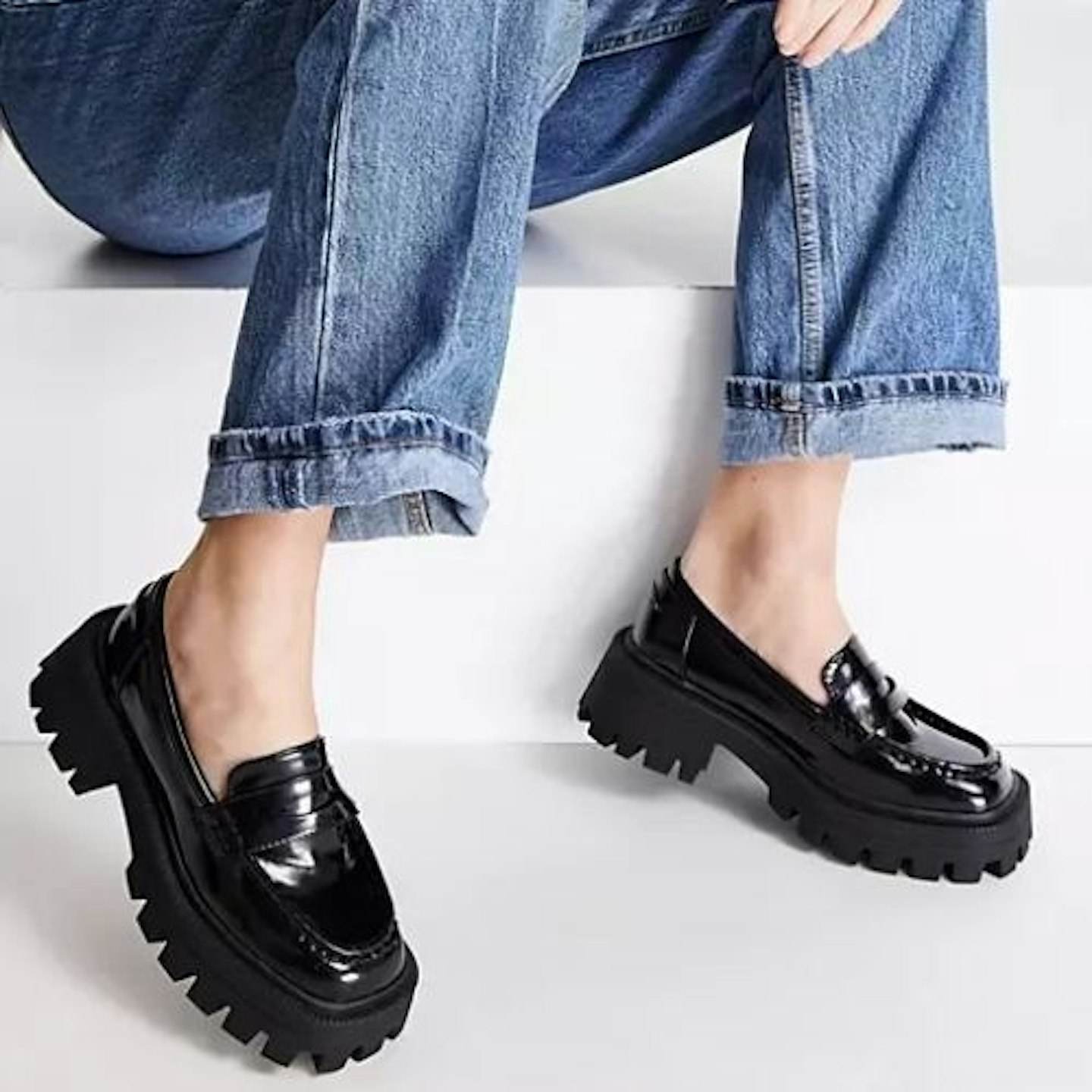 Mulled Chunky Loafer (Wide Fit, Black)