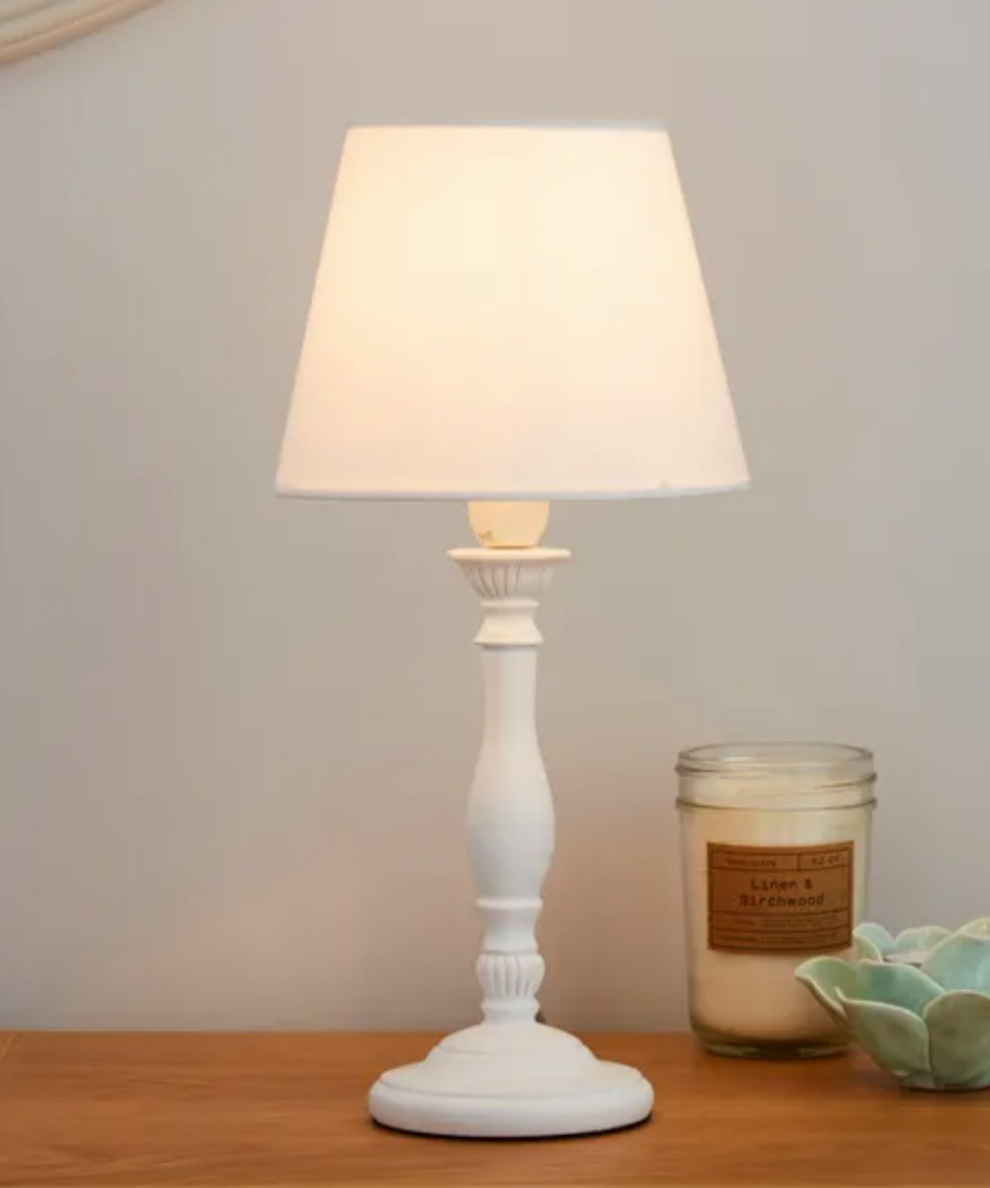 Tofty Mini Ivory Table Lamp