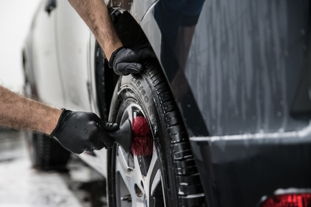 The best barrel brushes for cleaning the inner barrel of car wheels