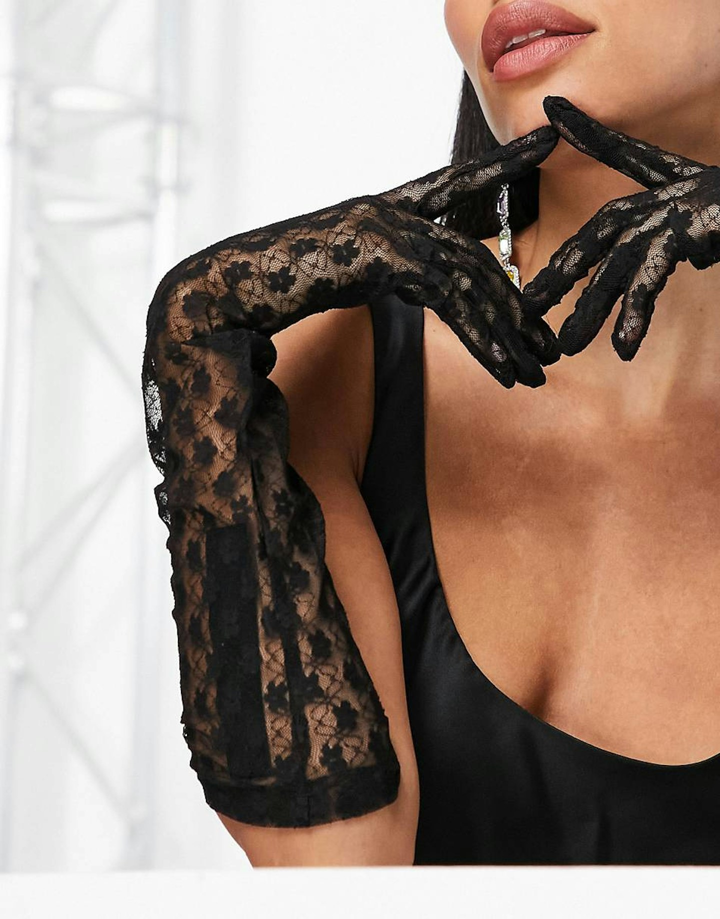 Louis Vuitton Embellished Fingerless Gloves - Black Winter