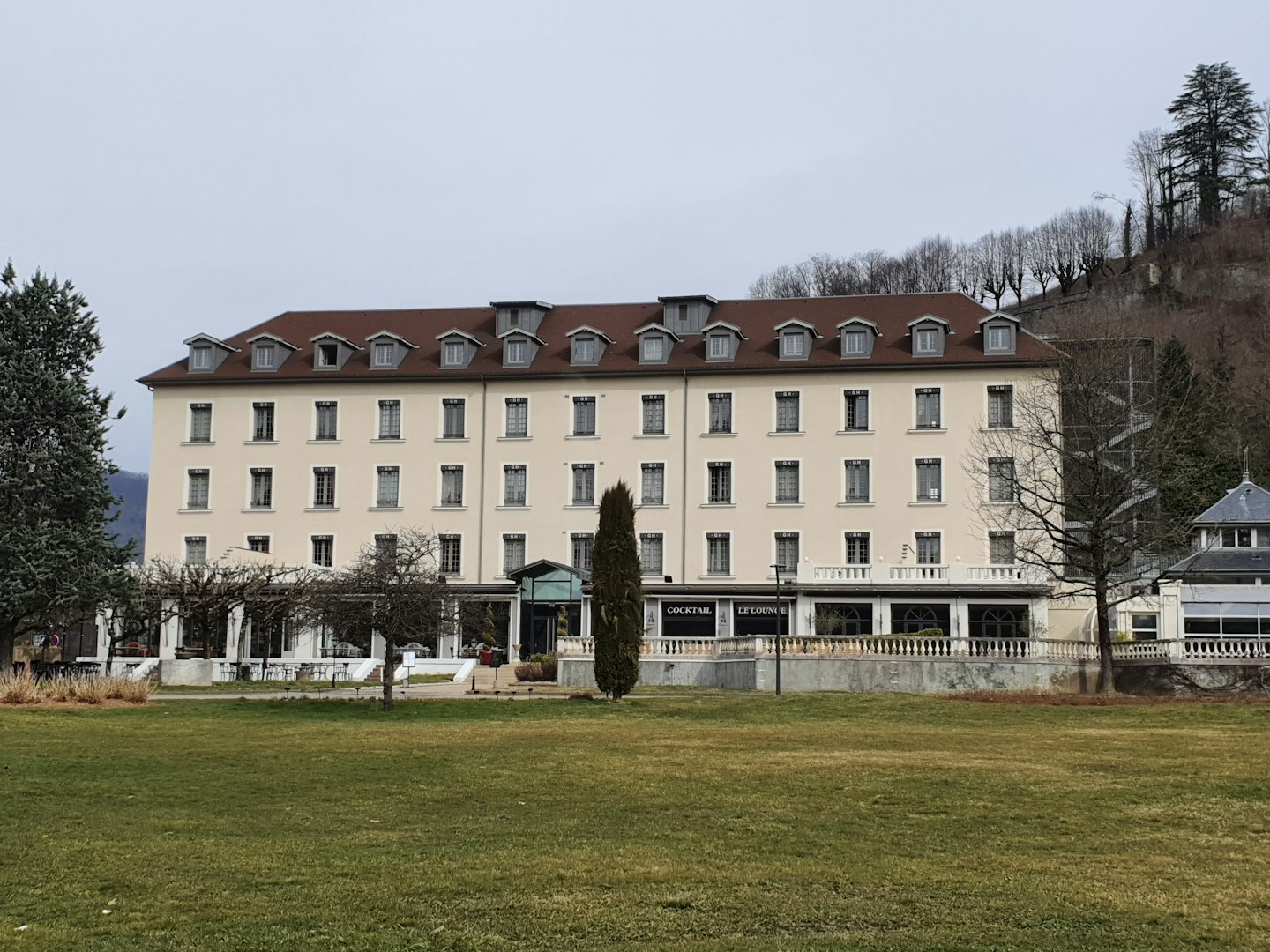 Le Grand Hôtel & Spa in Uriage Les Bains