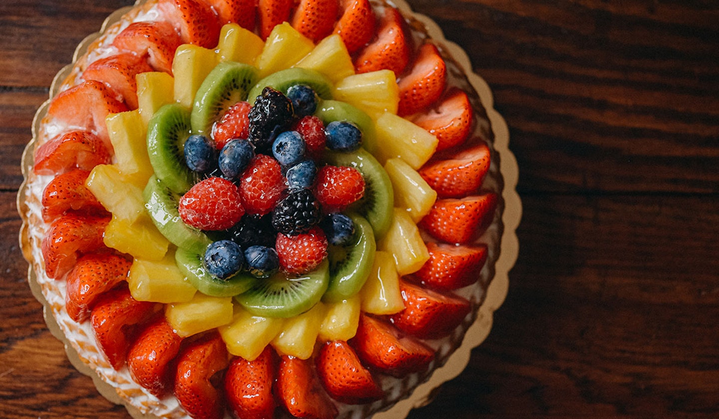 Fruit tart birthday cake alternative