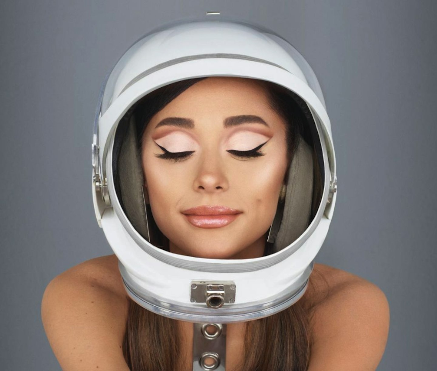 Ariana Grande releases her R.E.M. Beauty make-up range