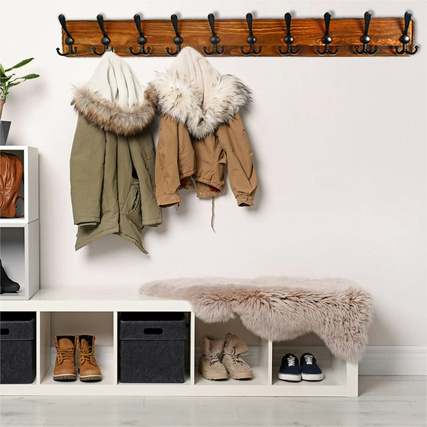 Amazon, Dseap Coat Rack Wall Mounted - 10 Tri Hooks, 97cm Long, £33.99