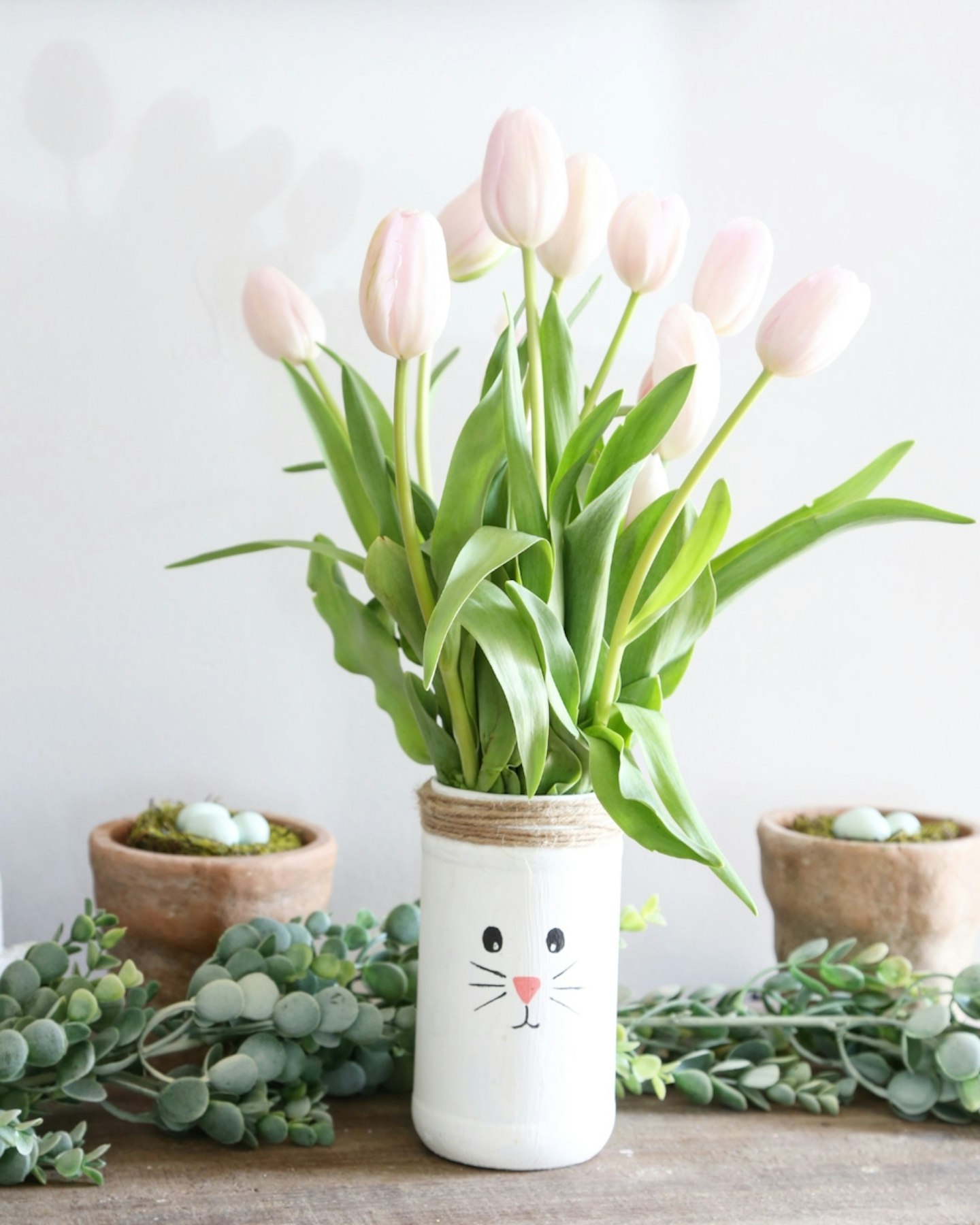 Easter crafts for adults: bunny vase