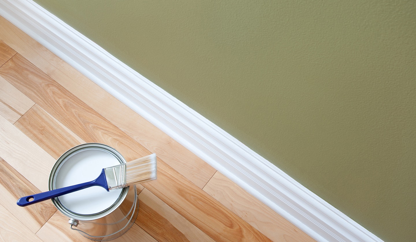 Best paint for skirting boards