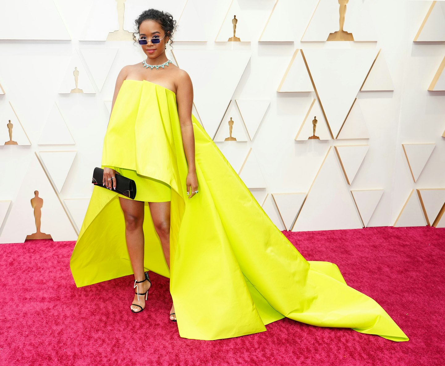 H.E.R. wearing Carolina Herrera