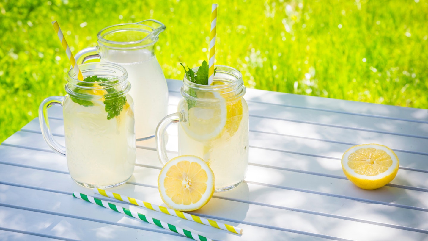 Sunshine lemonade in the garden