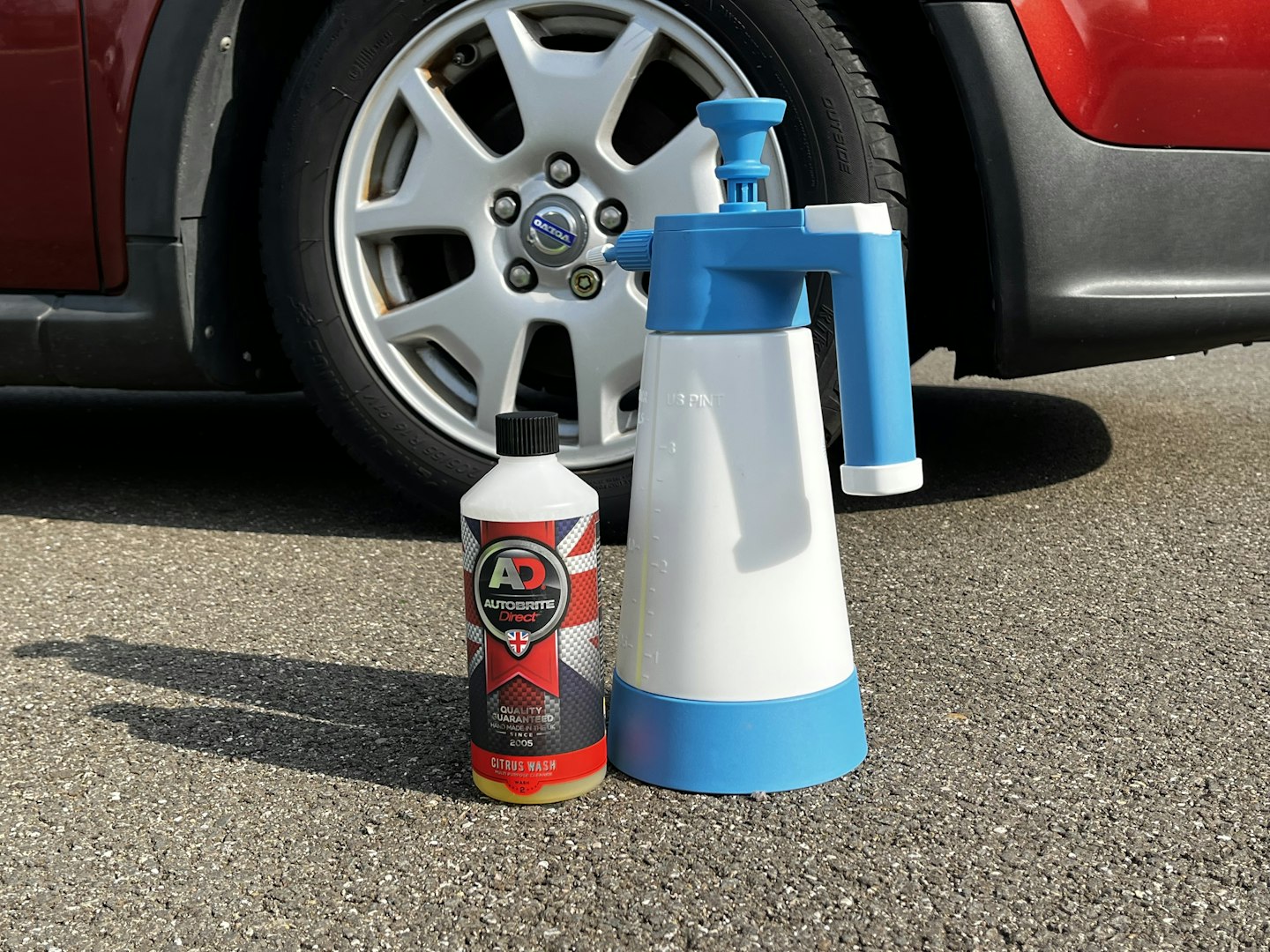 The Citrus Wash next to a pump sprayer