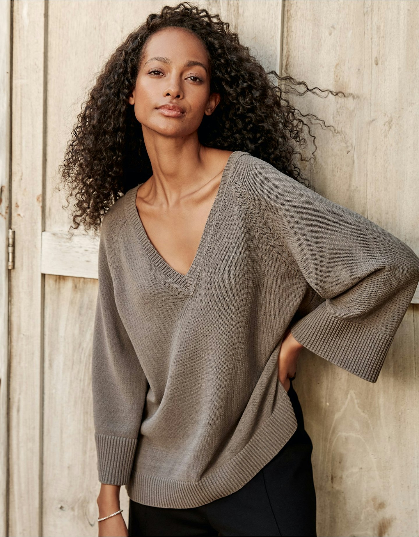 The White Company, Cotton-Rich Wide-Sleeve V-Neck Jumper, £110