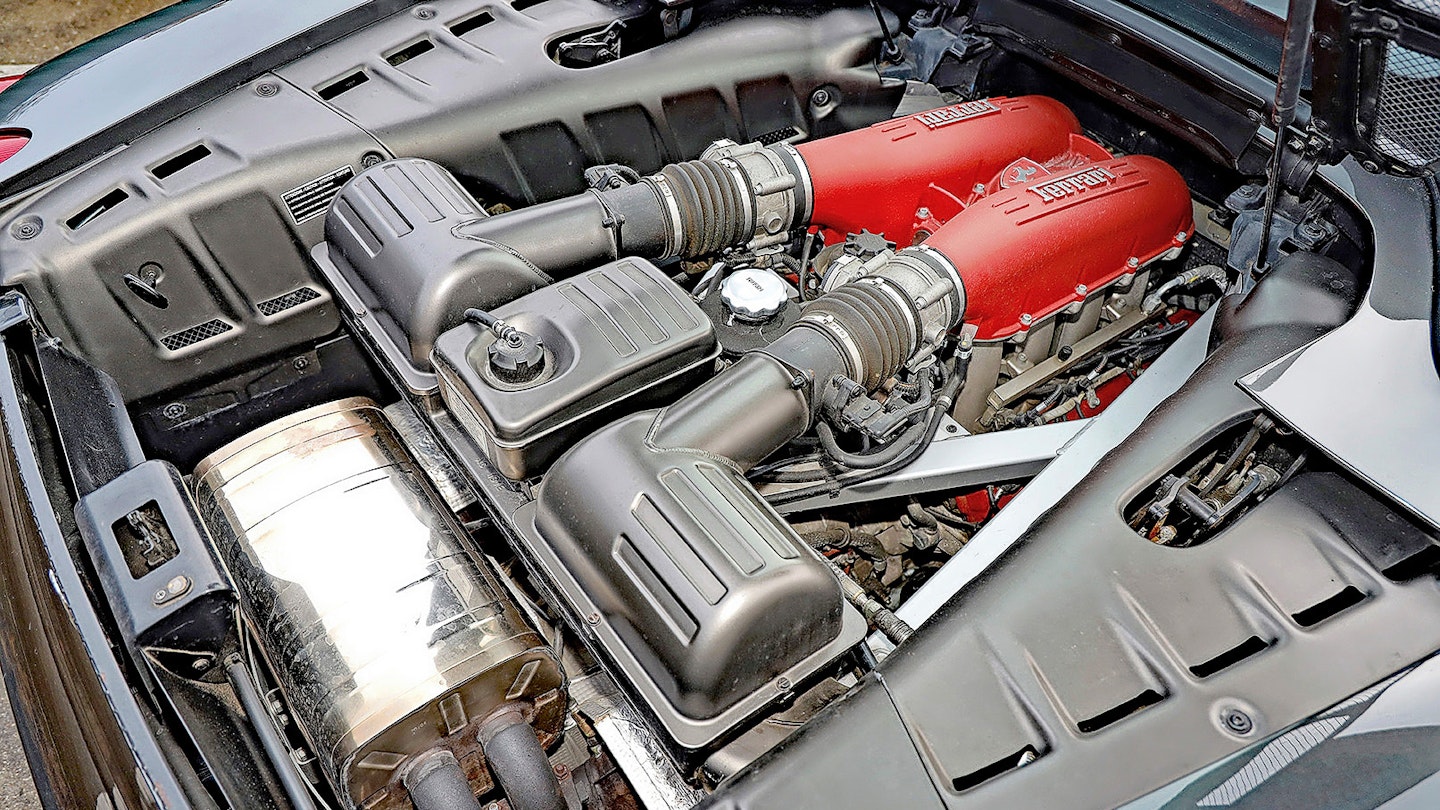 Ferrari F430 Spider engine