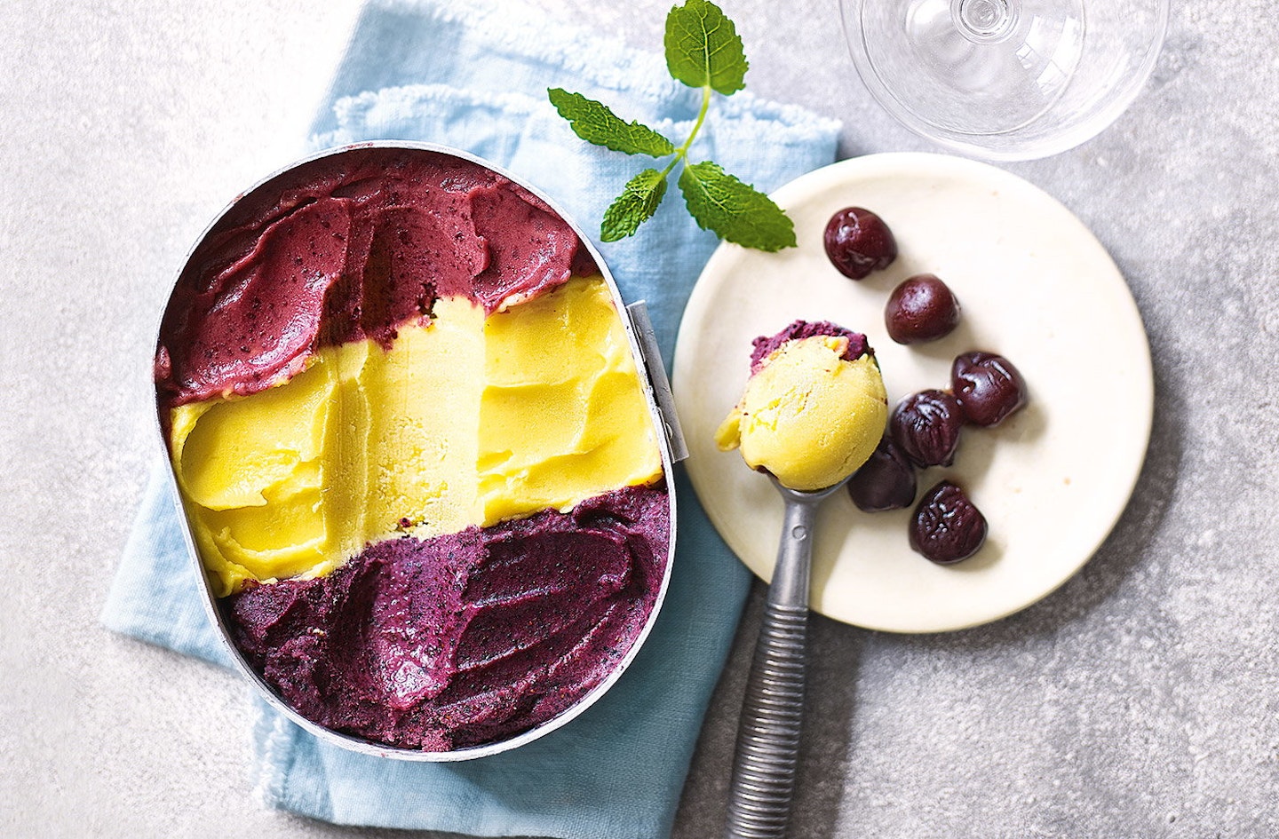 Neapolitan frozen yogurt recipe