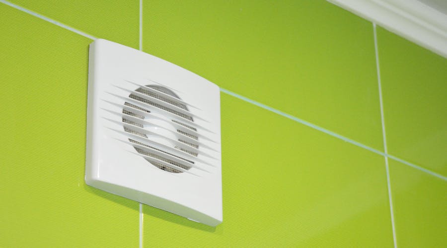 The Best Extractor Fans To Leave Your Bathroom Mould Free Life Yours   Bathroom Extractor Fan Hero 