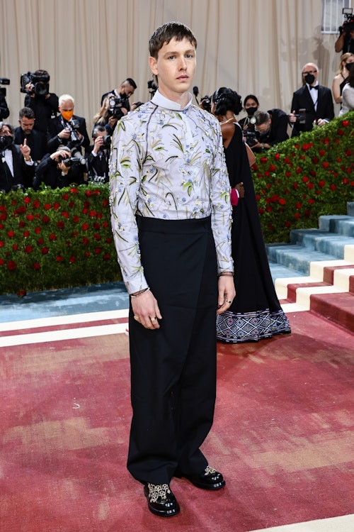 Harris Dickinson Met Gala