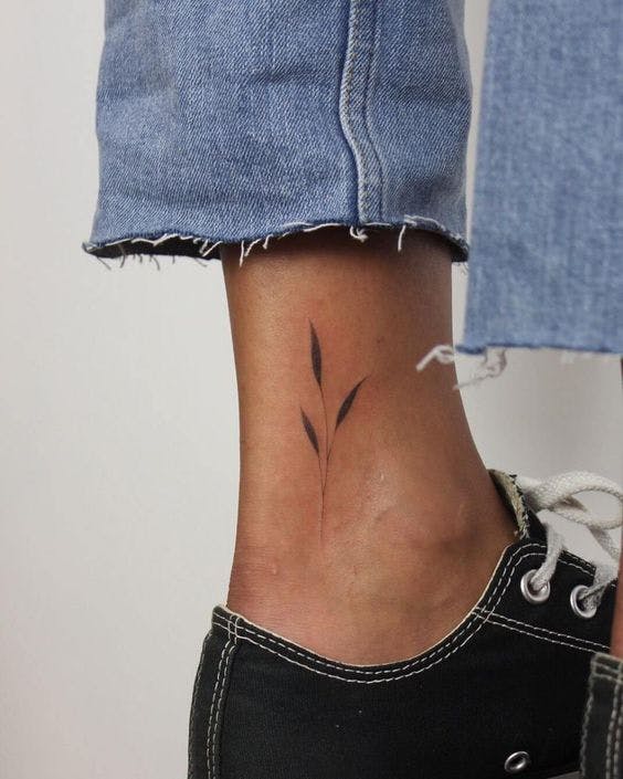40 Cute and Tiny Ankle Tattoo Designs For 2016 - Bored Art