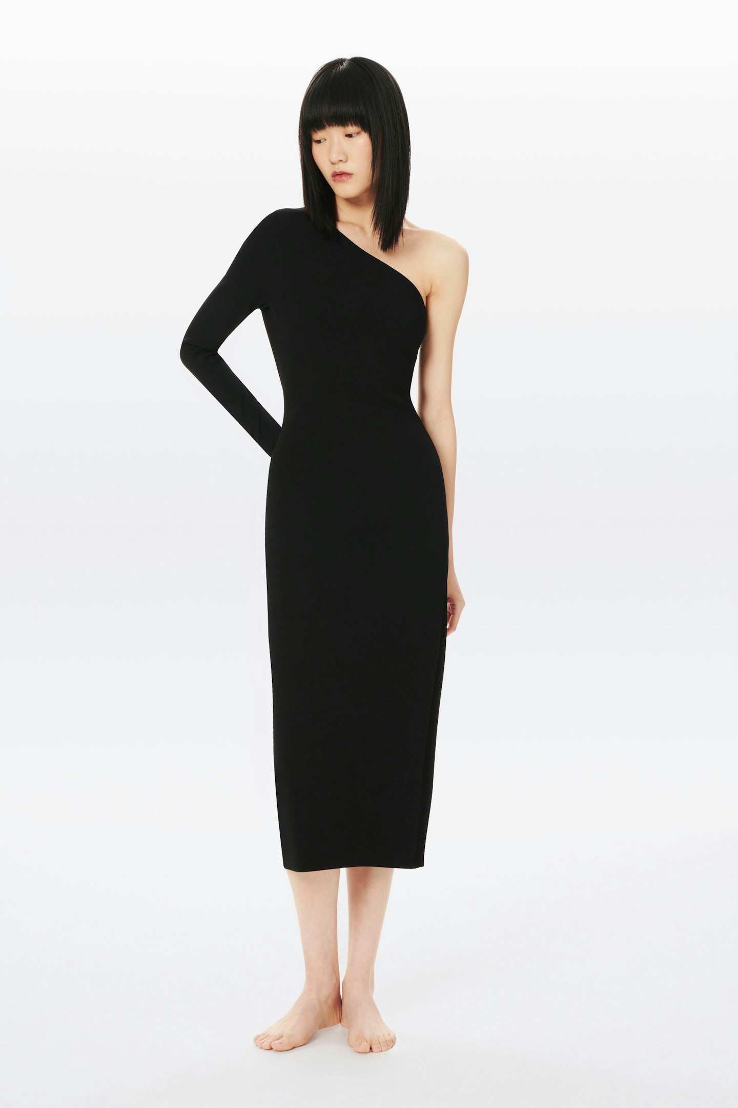 VB Body VB Body One Shoulder Midi Dress in Black £650