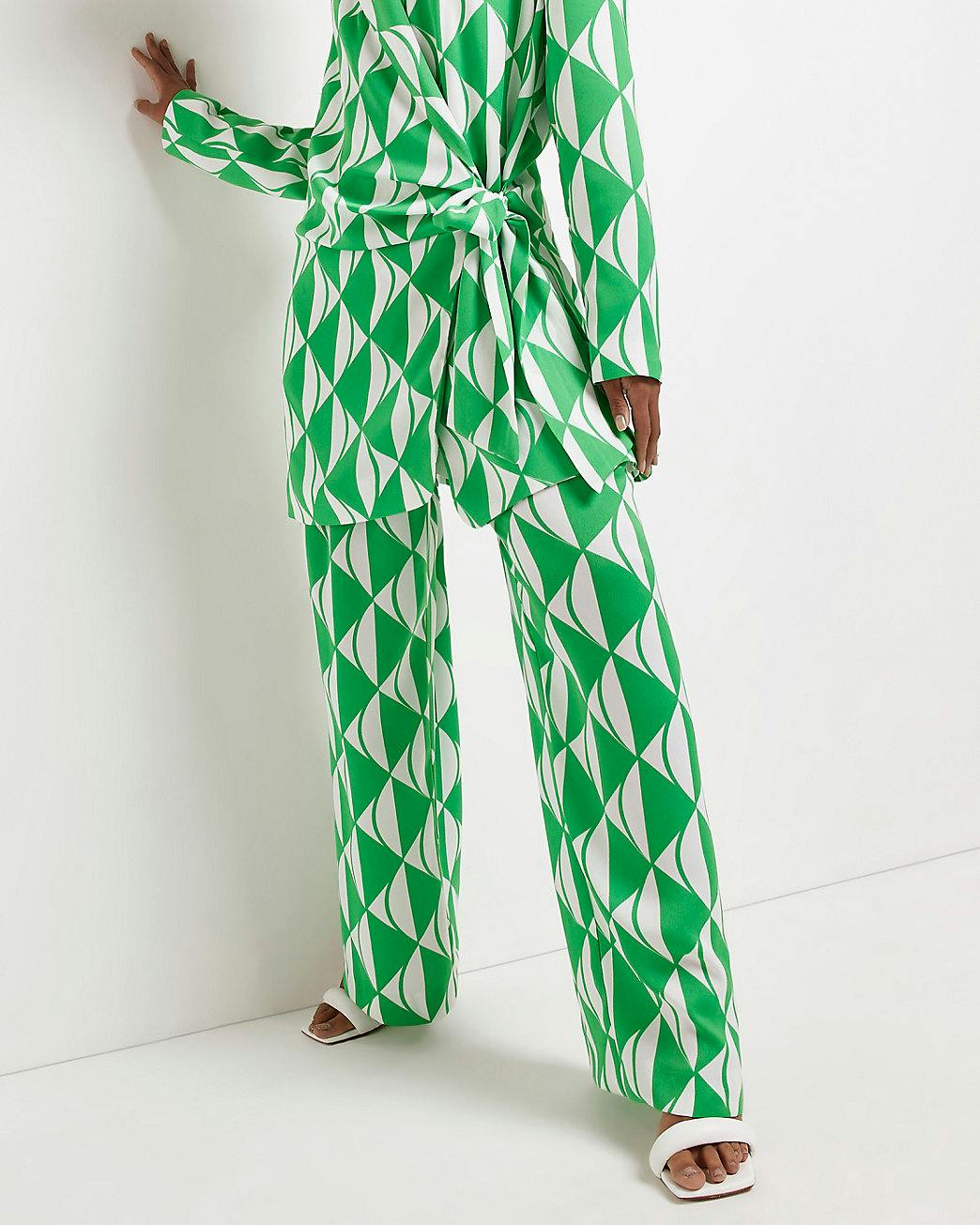 Printed Trousers - The must have summer look - The Beautiful Truth