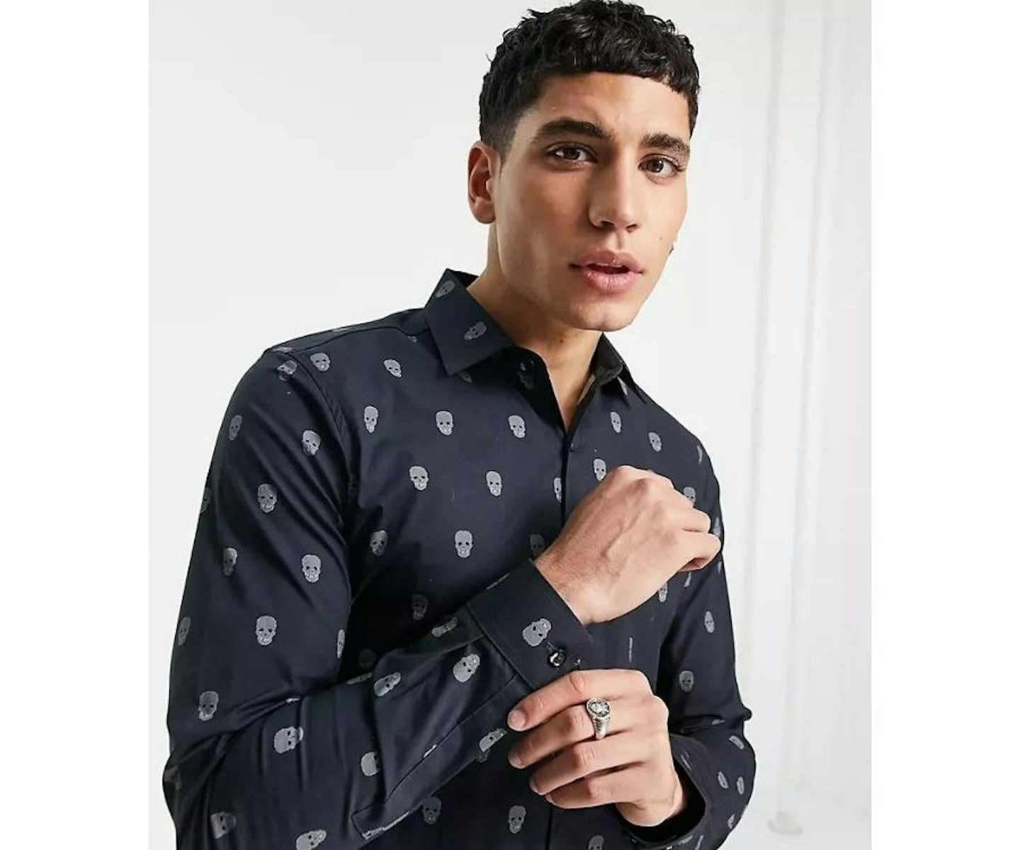 Bolongaro Trevor All Over Skull Skinny Fit Print Shirt