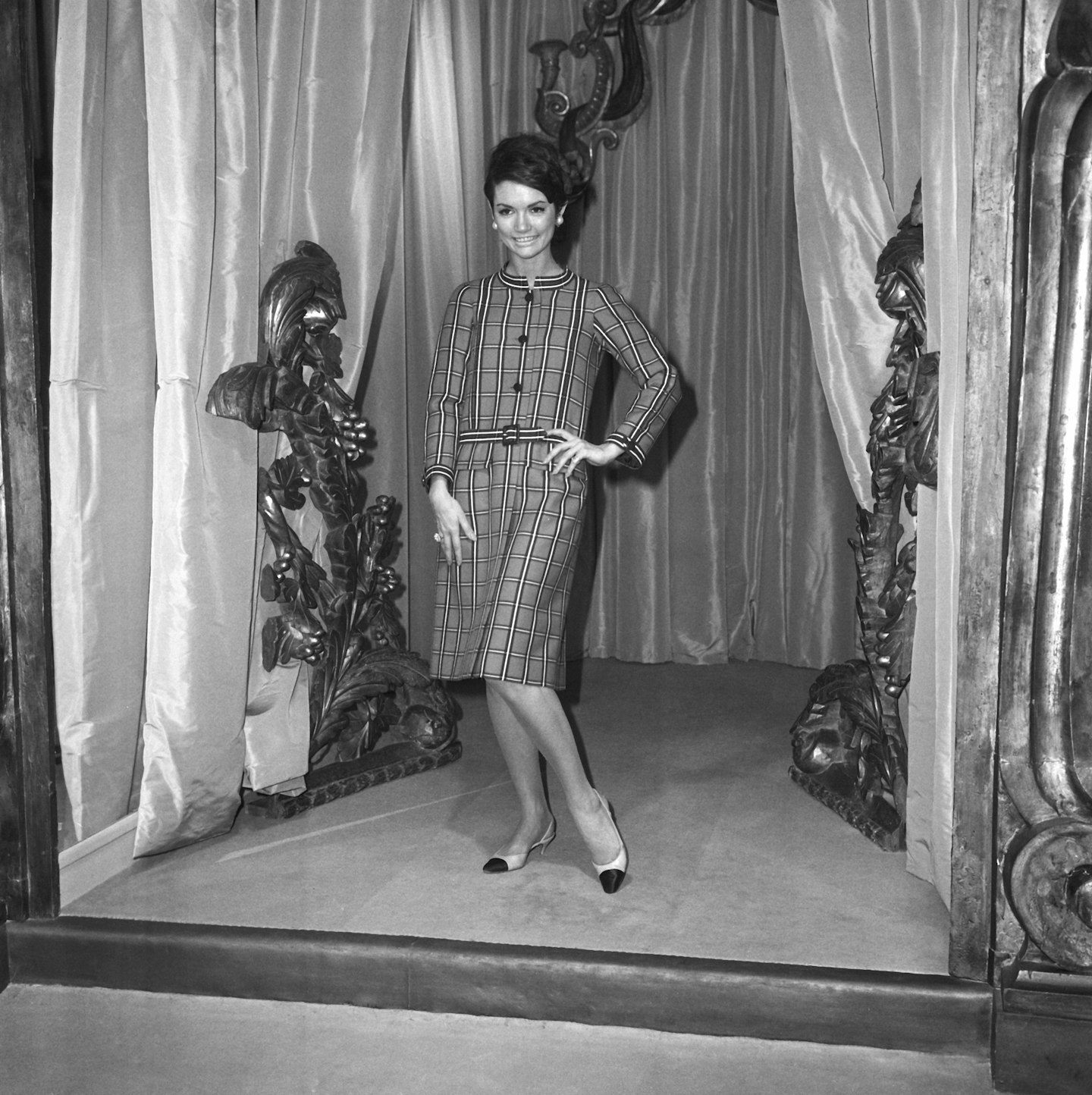 Chanel exhibition catwalk moments  Du00e9filu00e9 de Coco Chanel, 1968