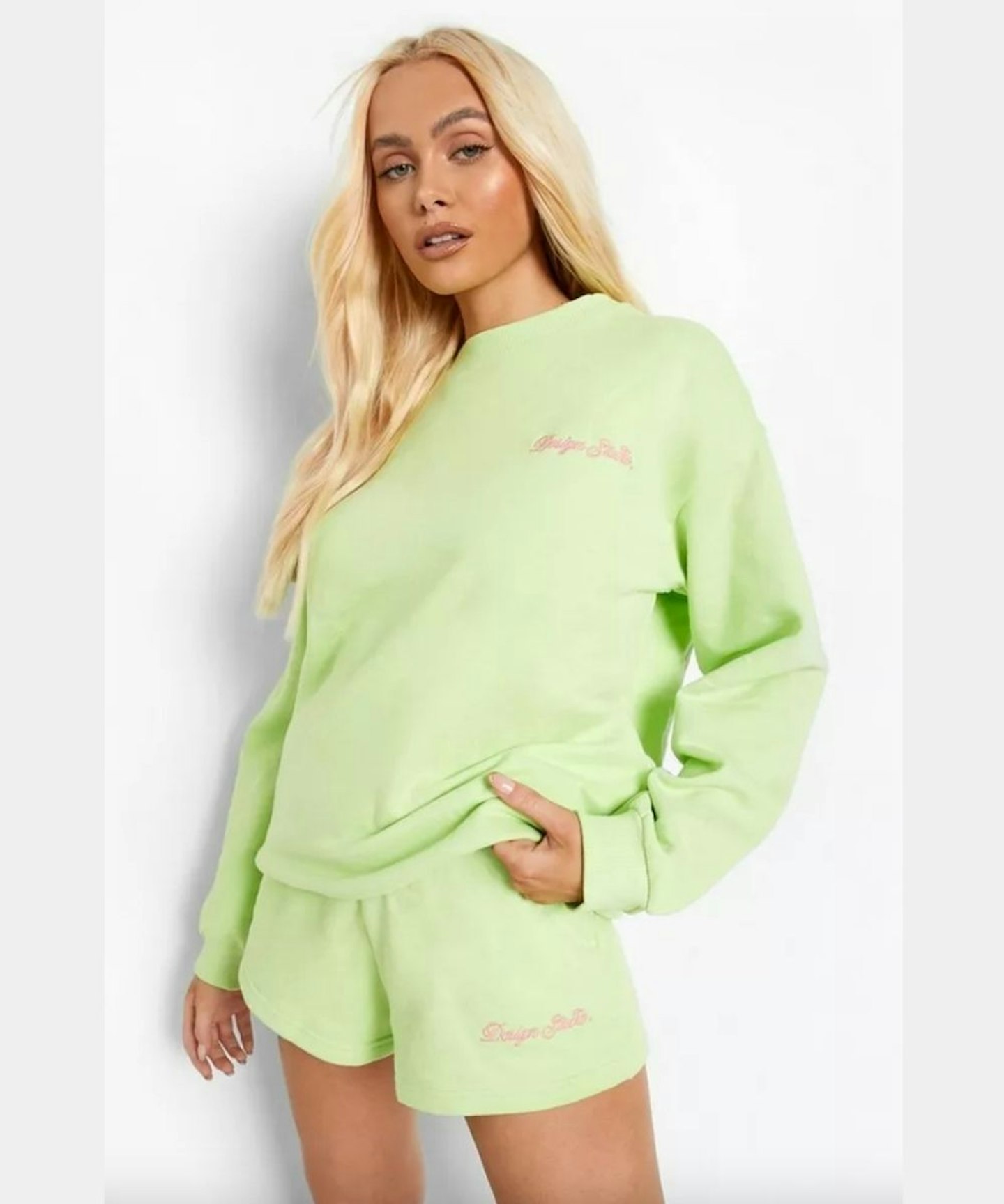 DSGN Studio Embroidered Short Tracksuit in Lime