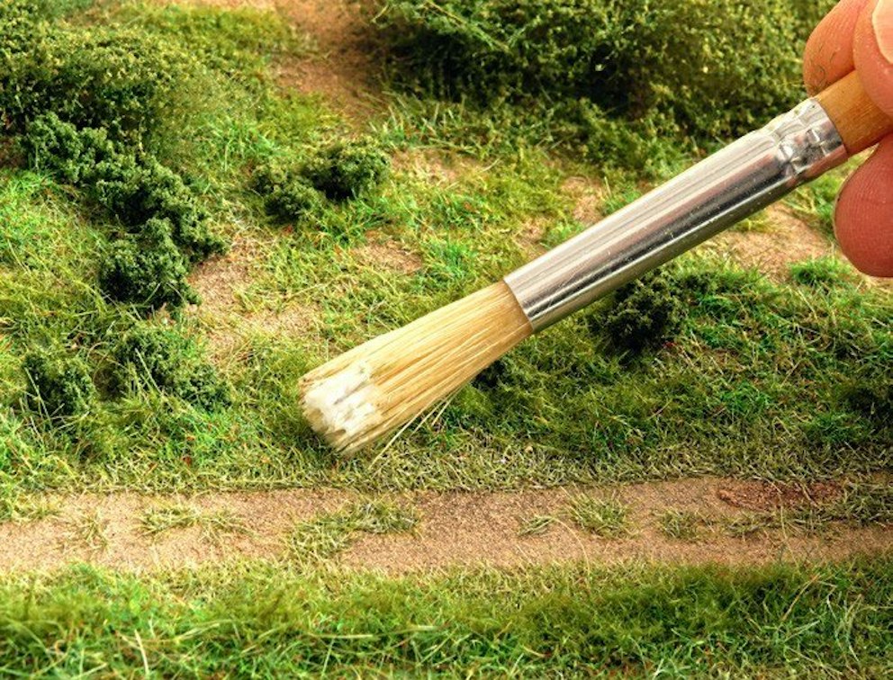 HOW TO: USE GRASS MATS AS A BASE FOR REALISTIC SCENERY | Model Rail