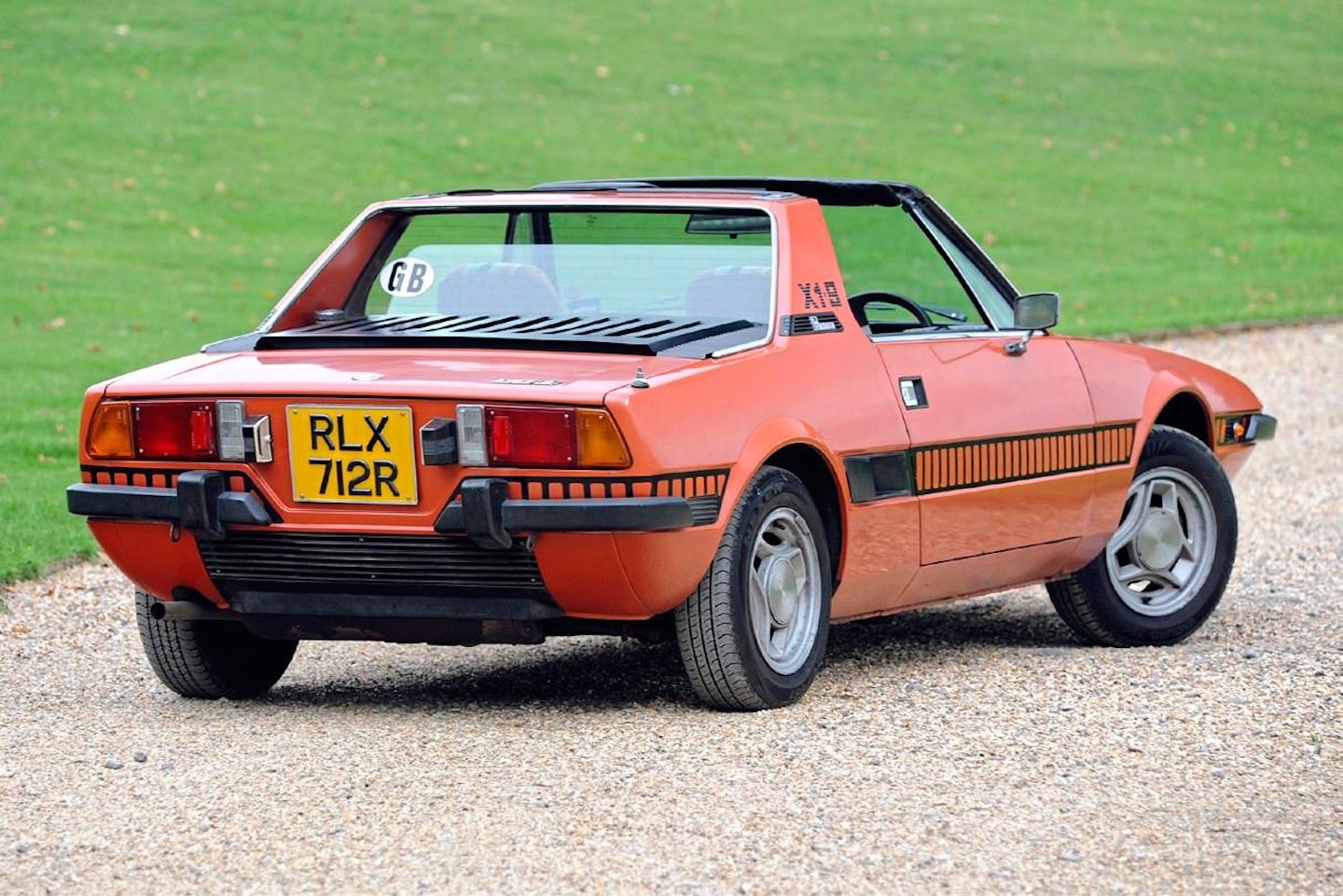 Fiat X1/9