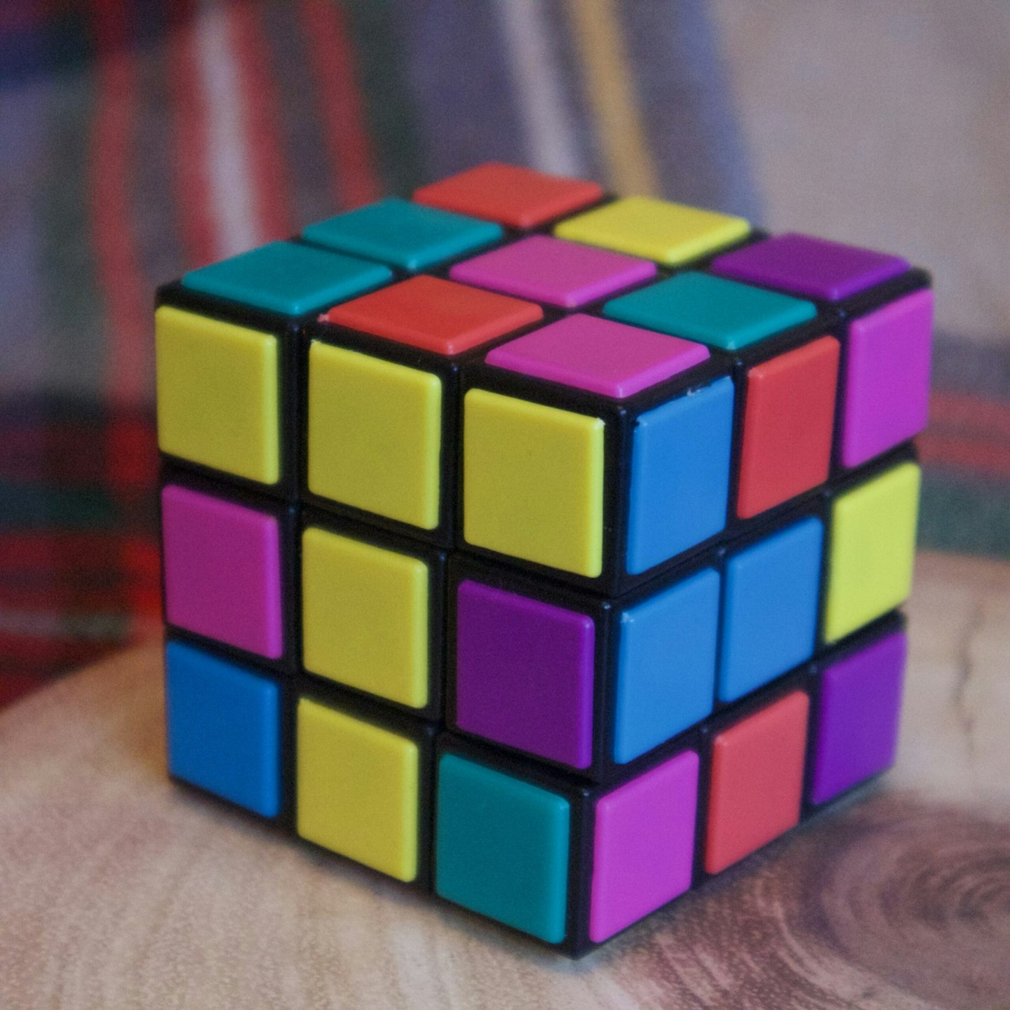 Rubik cube triangle – Fit Super-Humain