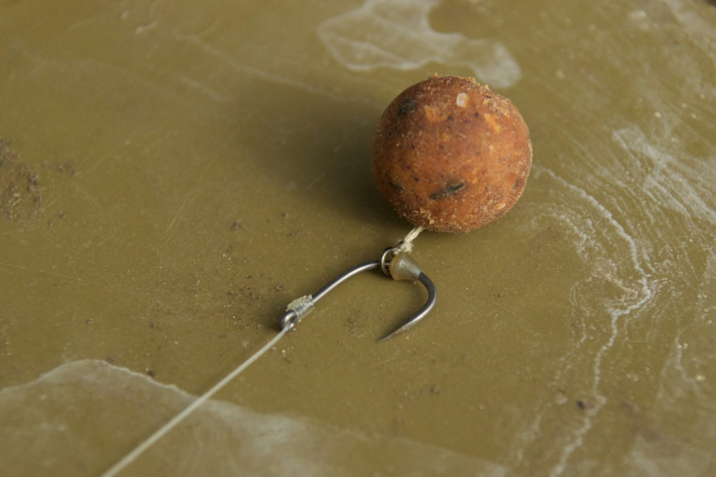 Carp angler's guide: Pop-ups vs wafters vs bottom baits