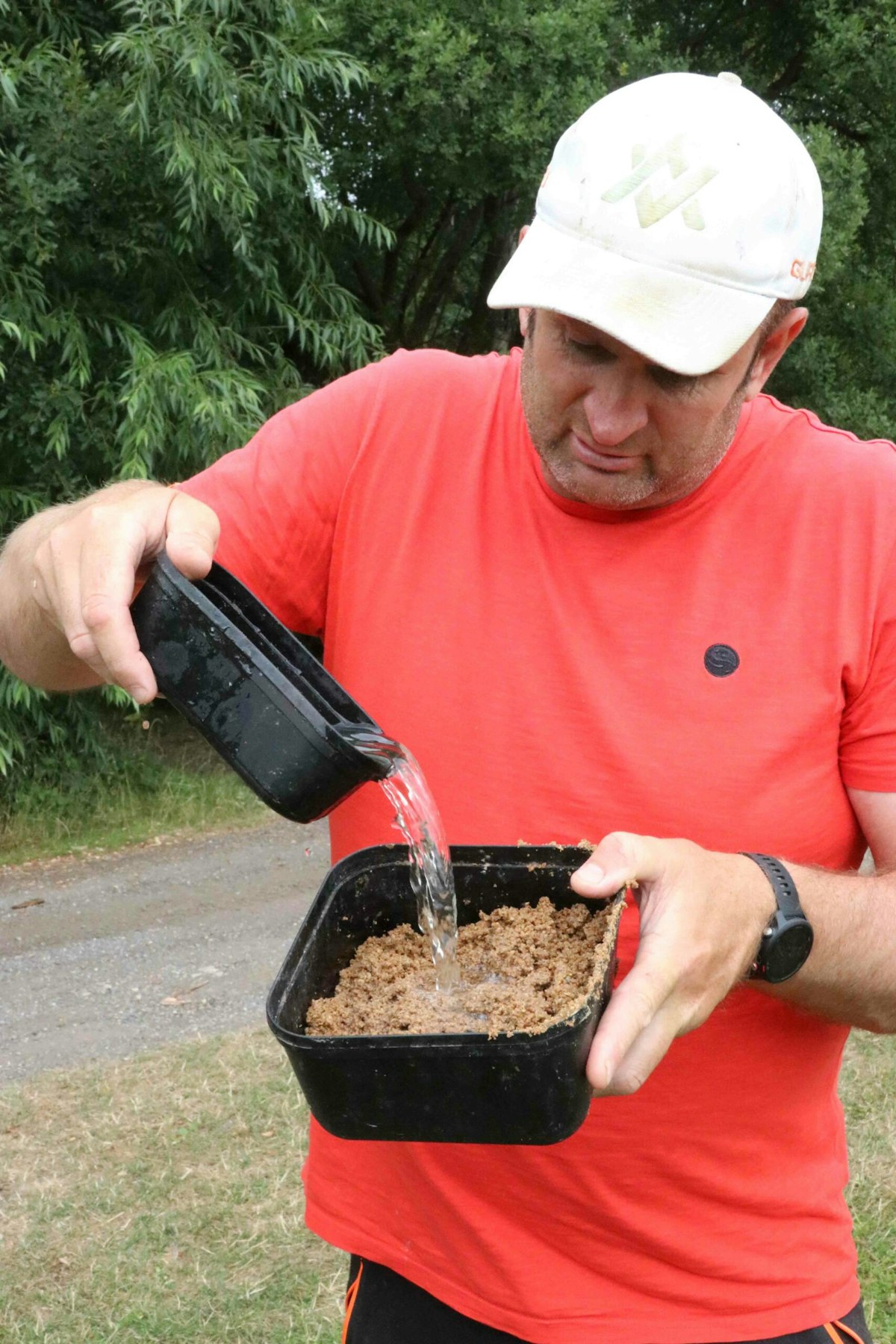 Steve Ringer Groundbait How to make fishing ‘slop’ | Steve Ringer | Angling Times