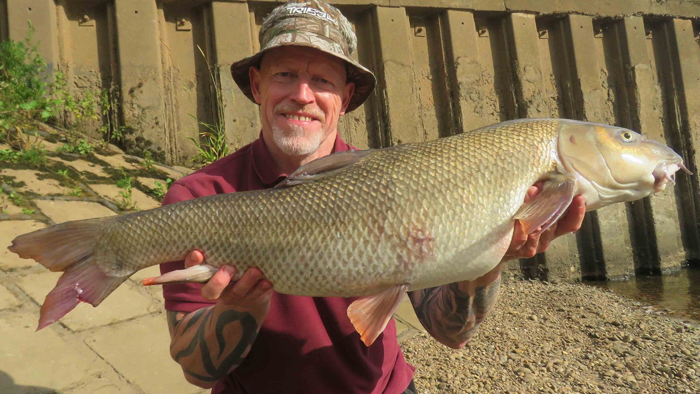 69 barbel in one spectacular session!