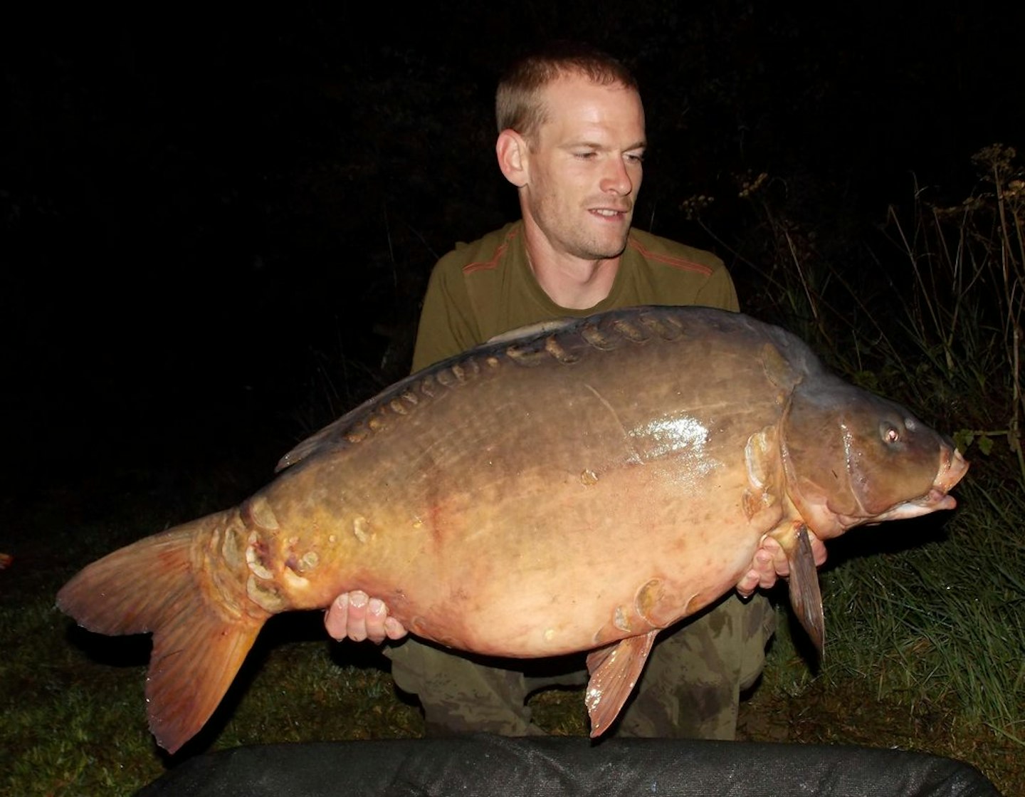 A 38lb 2oz B2 mirror