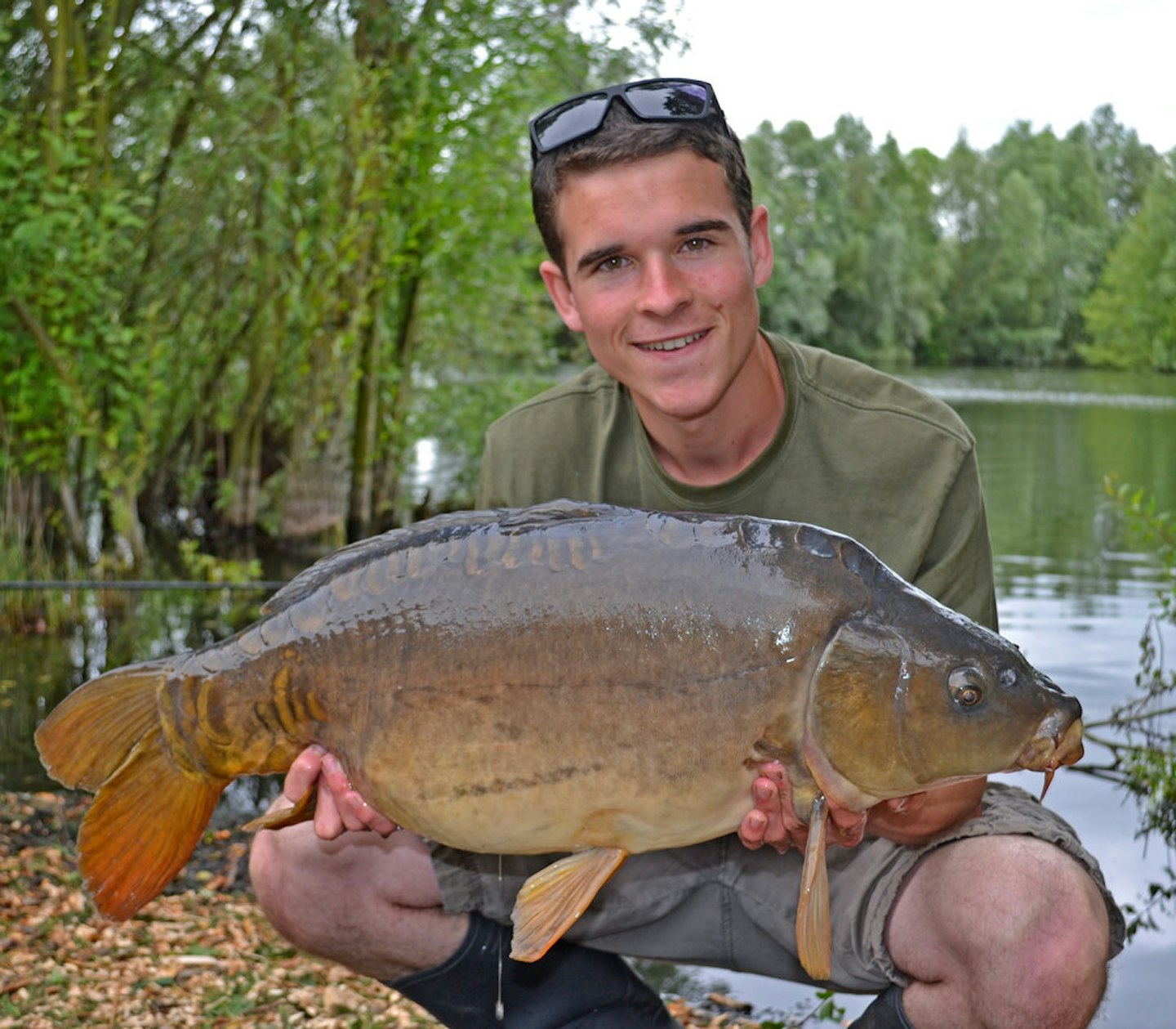 A 19lb 12oz mirror