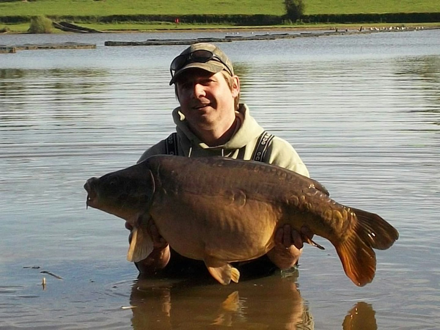 Dean Asplin with the 33lb lake record