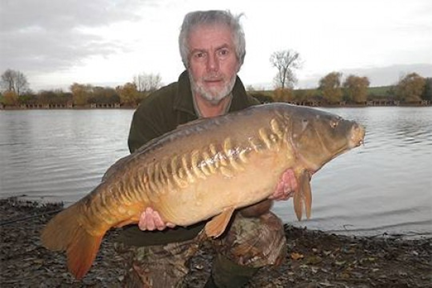 Brian Skolyles with a typical 'Clatty' carp