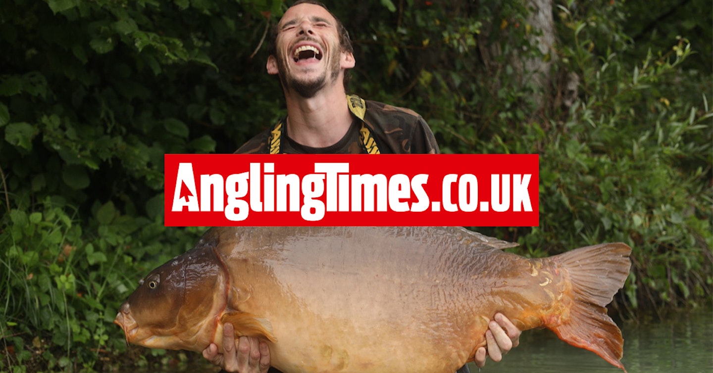 UK angler banks the monster Gigantica mirror carp 'Fudgies'