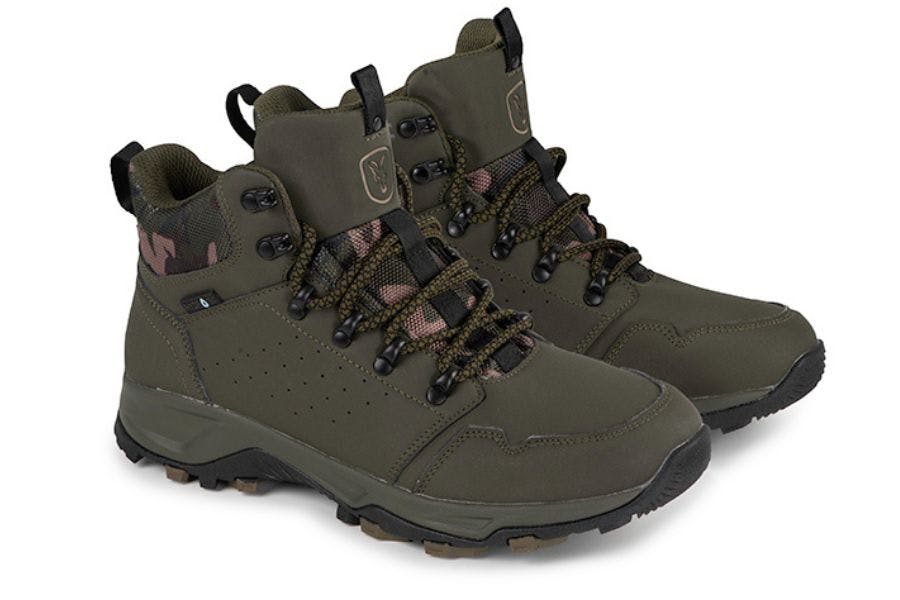 Best carp sale fishing boots