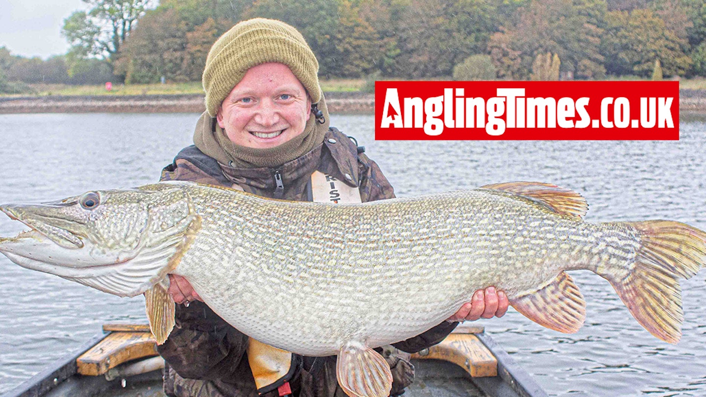‘Pike fishing season made on the first session’ with 30lb-plus Chew beast