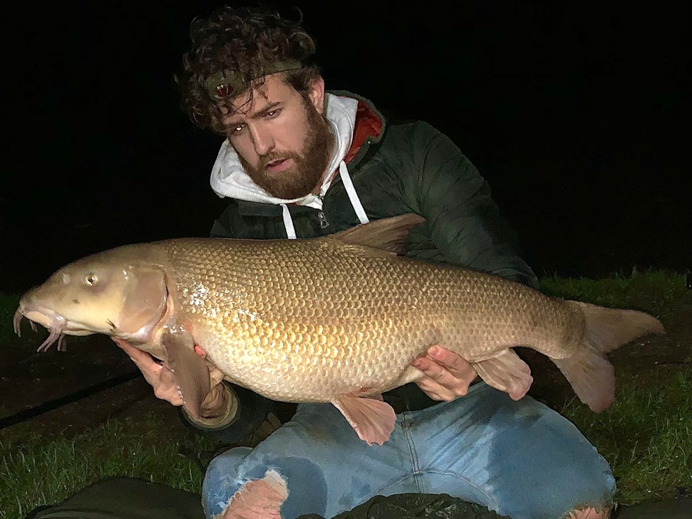 Absolute monster barbel banked from the River Thames | Angling Times