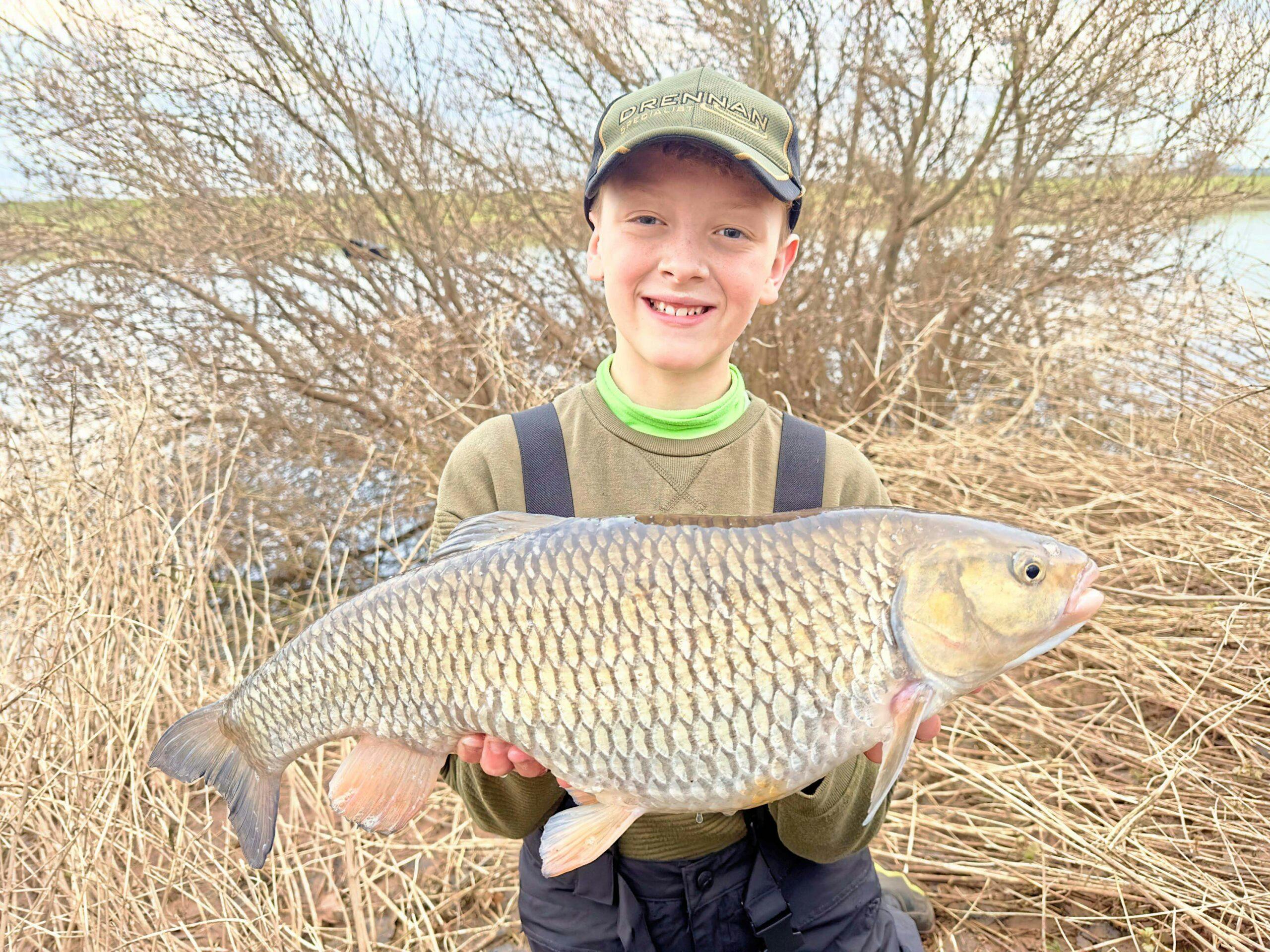 Young angler beats dad s best fish with giant River Trent chub