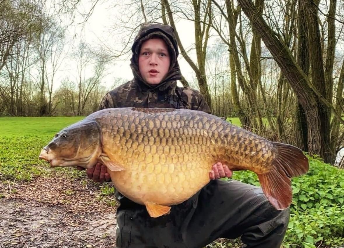 Tom with Tilly at a massive 54lb.