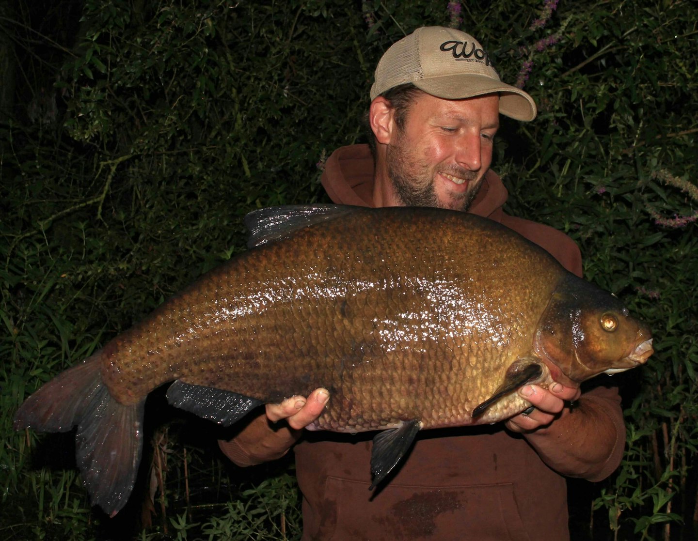 November, and a 17lb 3oz bream for Adam Riches.