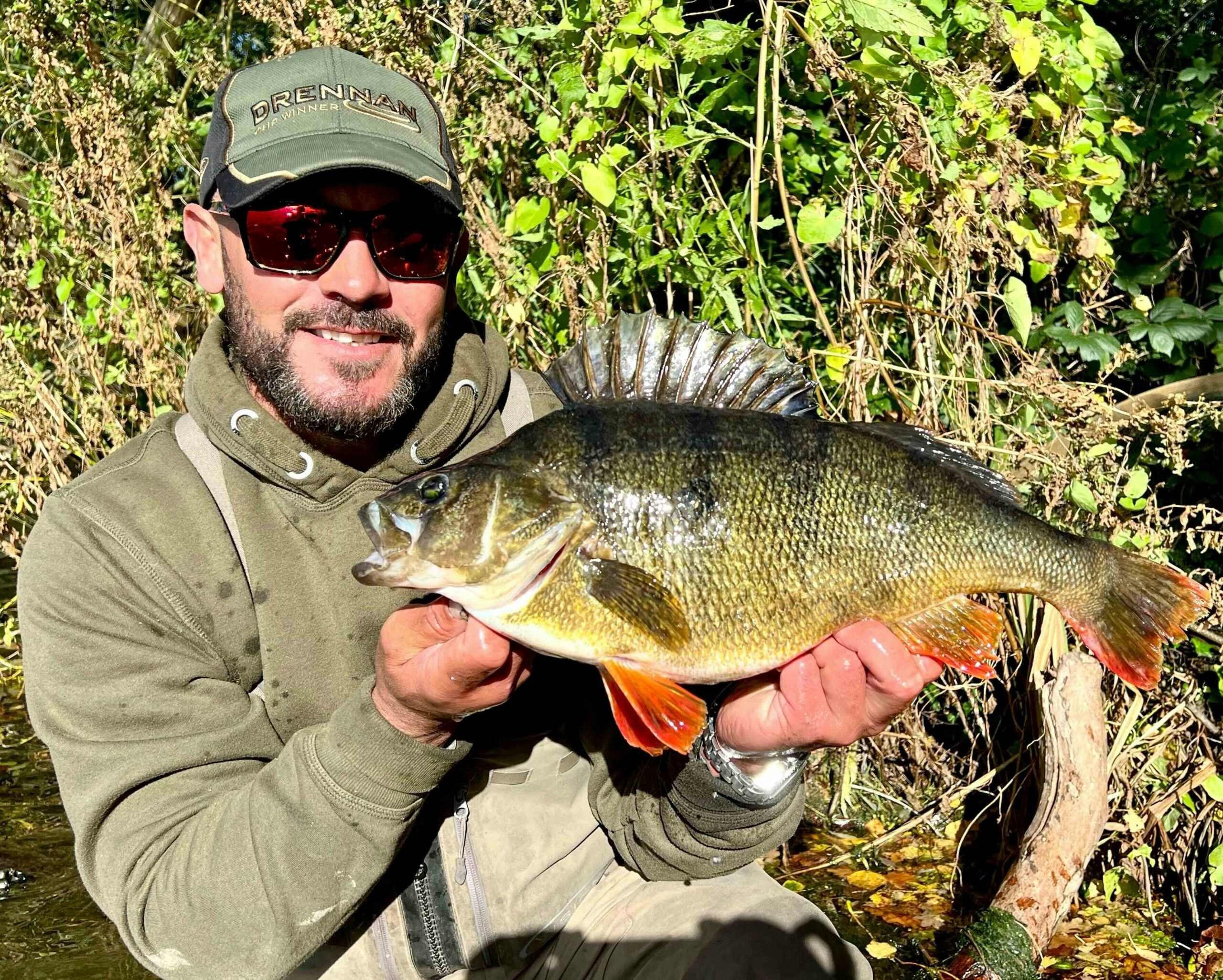 This 5lb 4oz perch was a fish not to be sniffed at!