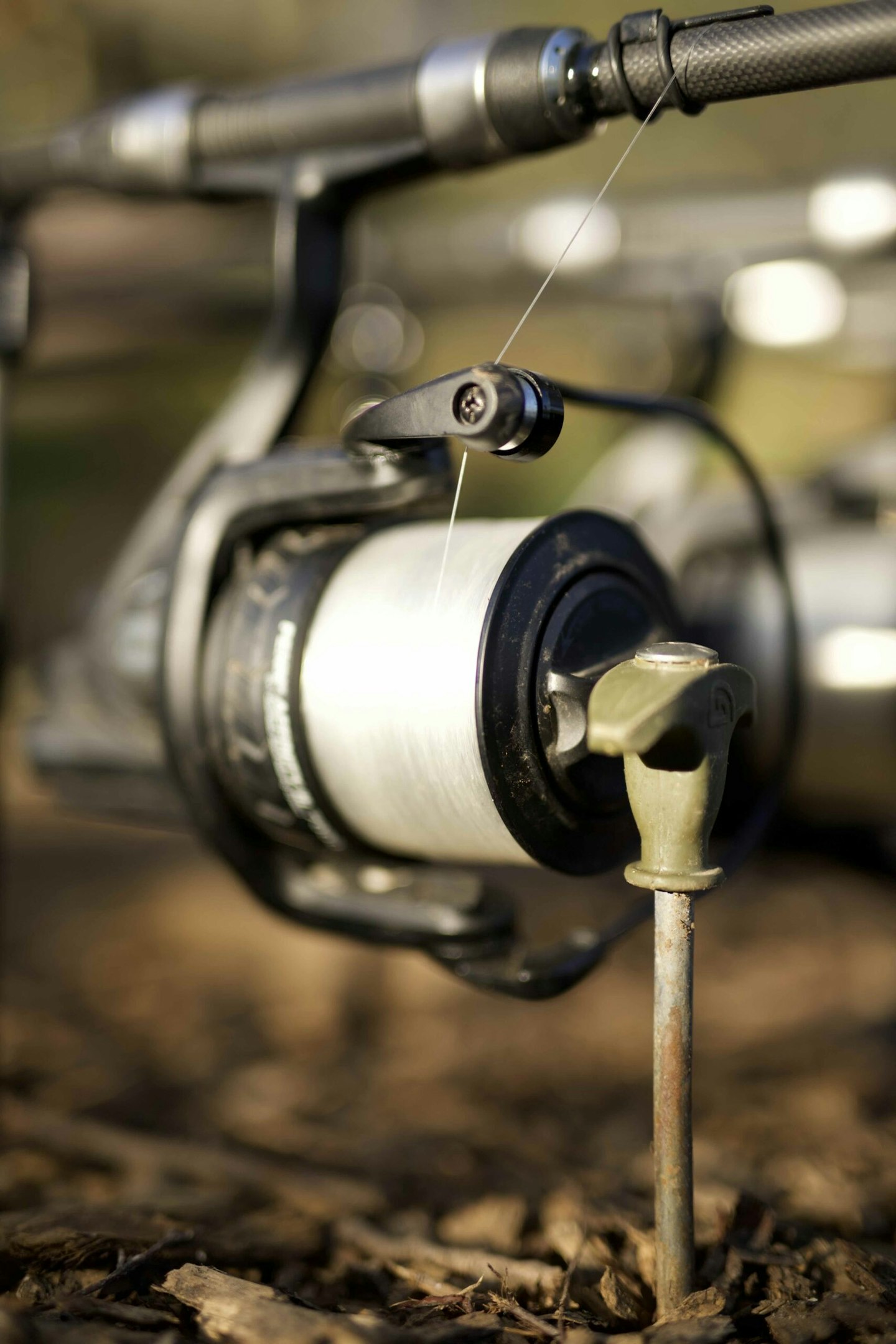 A bivvy peg securing the reel handle offers extra security.