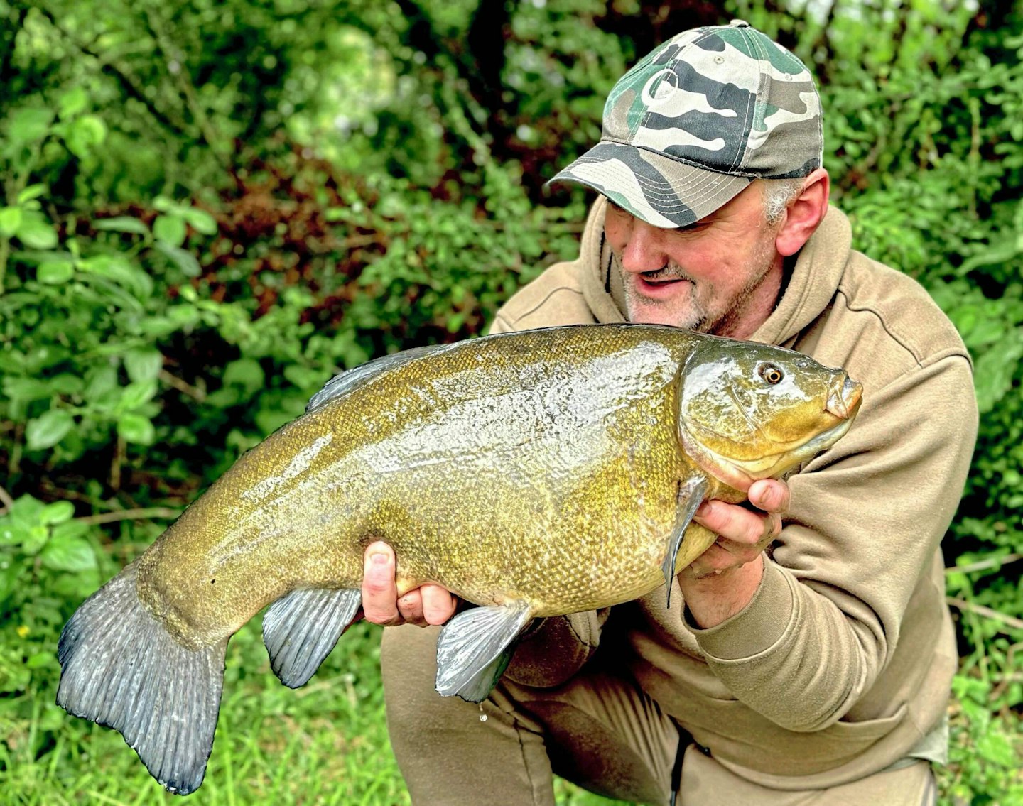 Lee Mcmanus with his fantastic 12lb 14oz tench