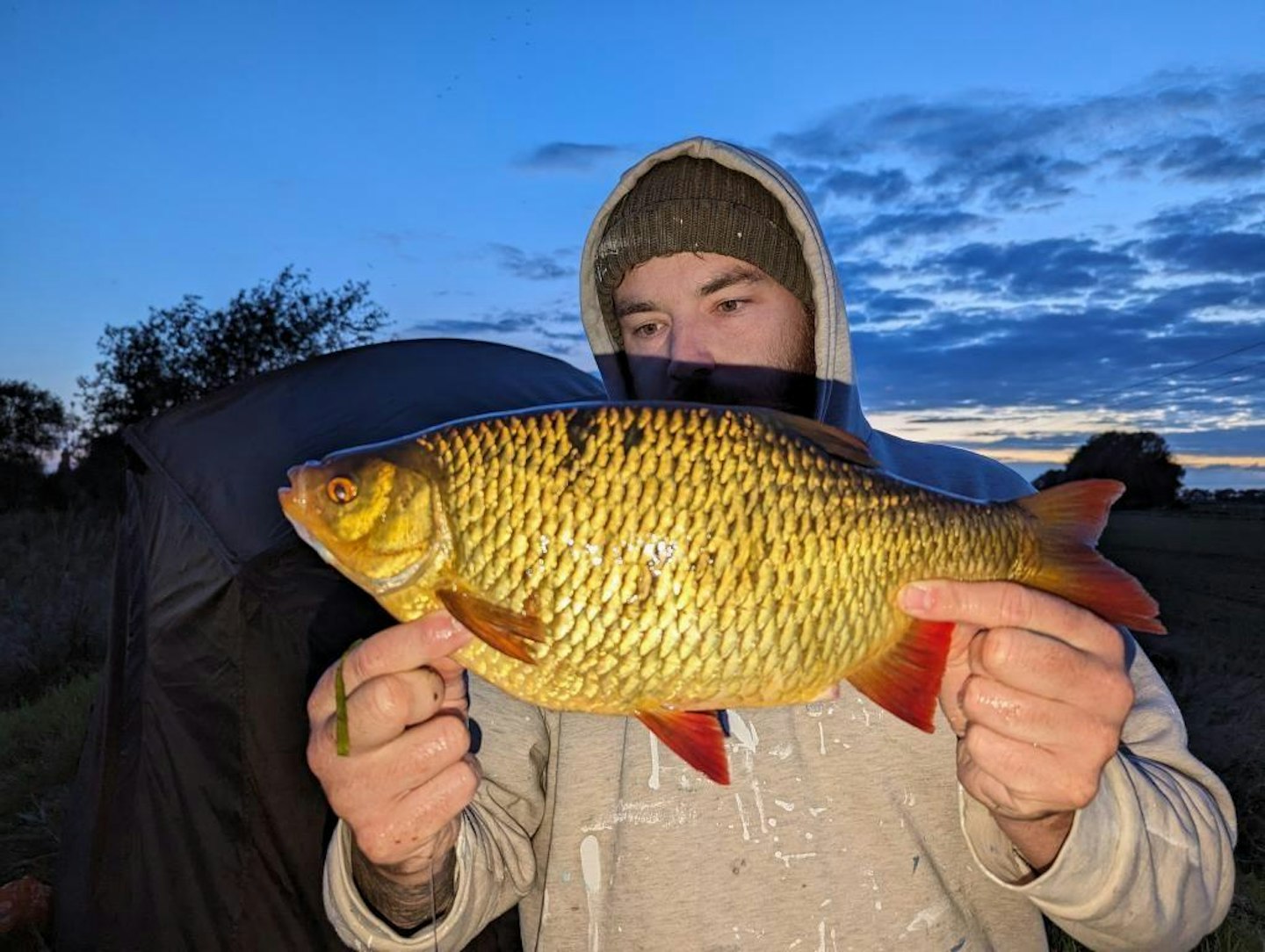 Sam Smith with the biggest rudd of the haul.