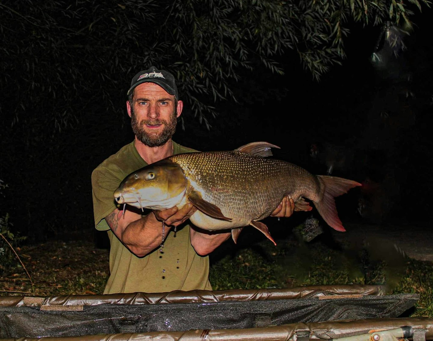 An absolutely massive barbel for Ian