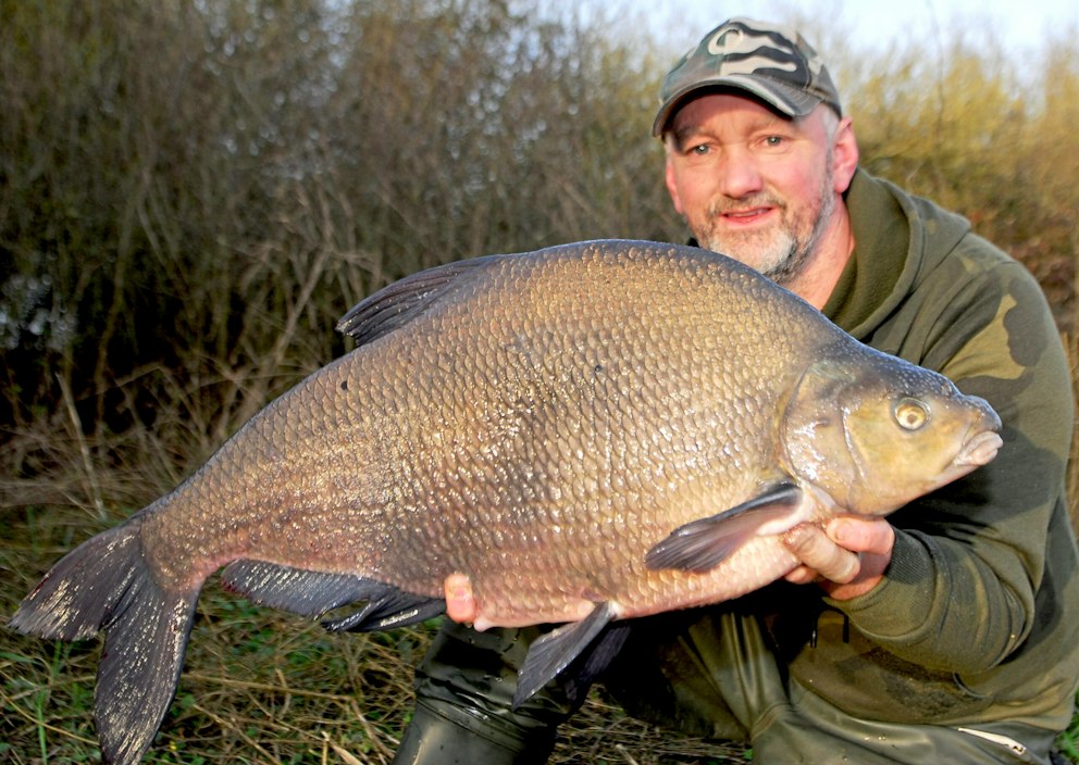 A brace of bream for 35lb banked by former Drennan Cup champ | Angling ...